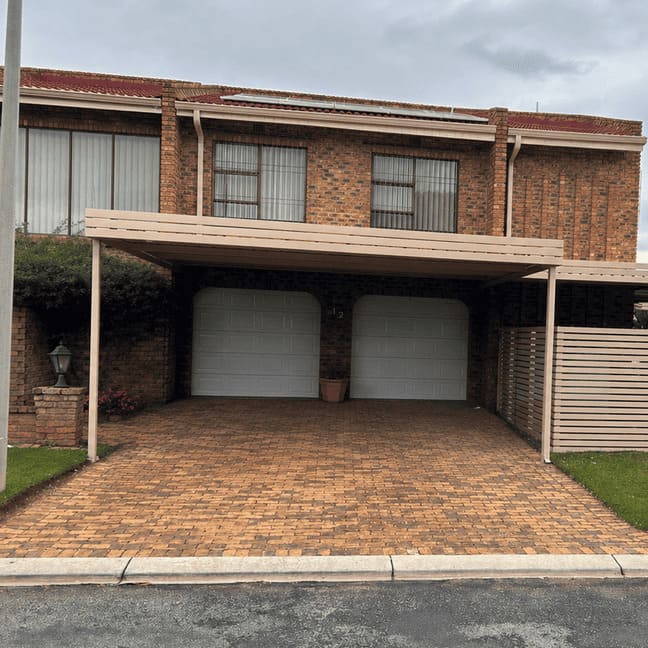 3 Fascia Carport