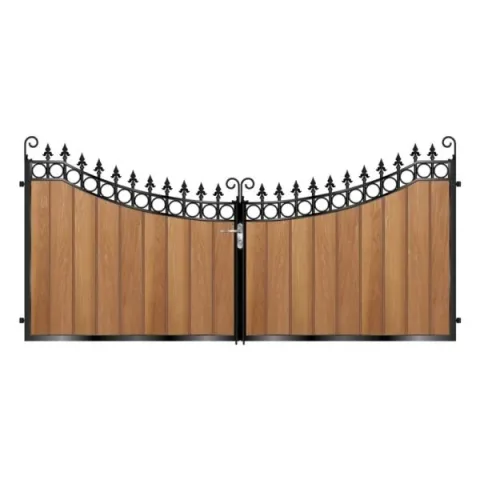 Wooden Gate 22